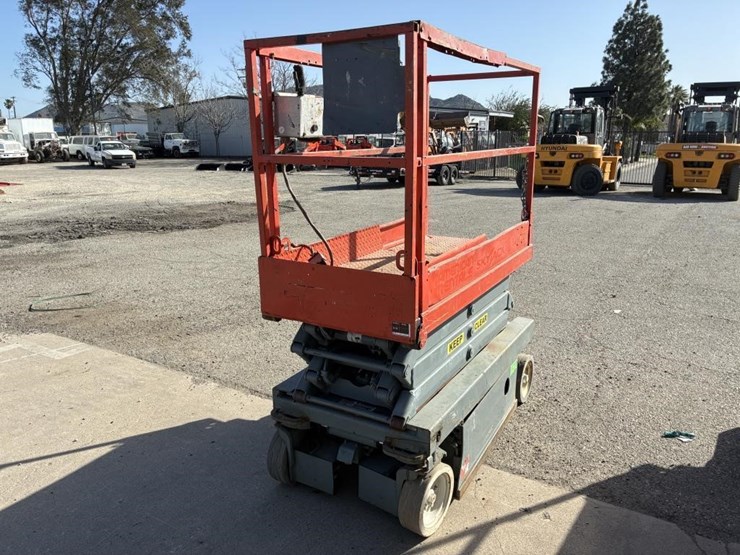 2005-skyjack-sjiii3219-image-1