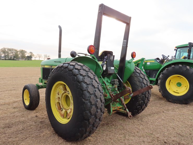 john-deere-2155-image-9