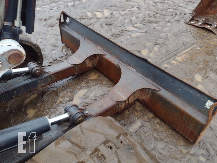 2008-bobcat-337g-image-22