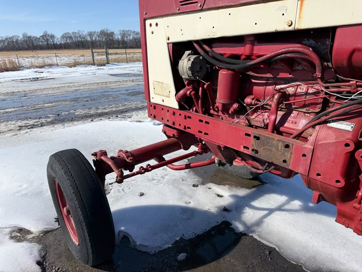 1965-international-706-image-27