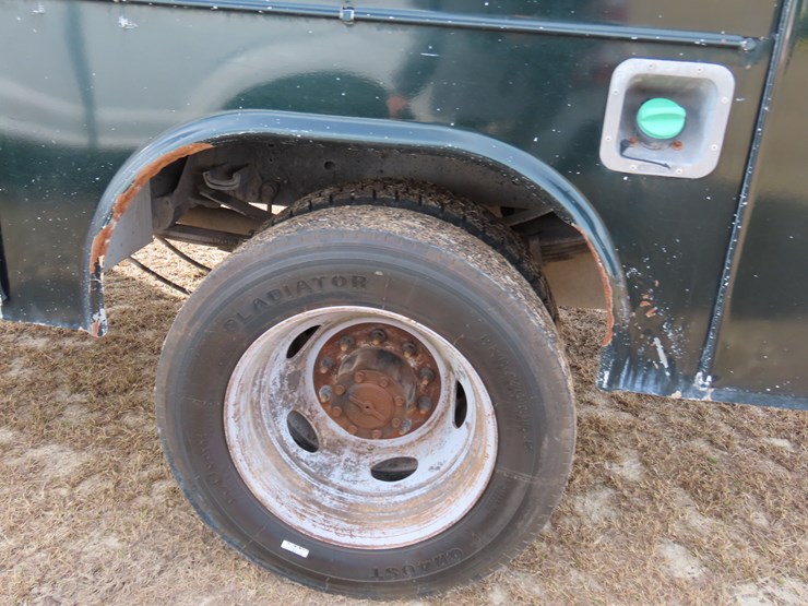 2019-ford-f450-xl-image-9