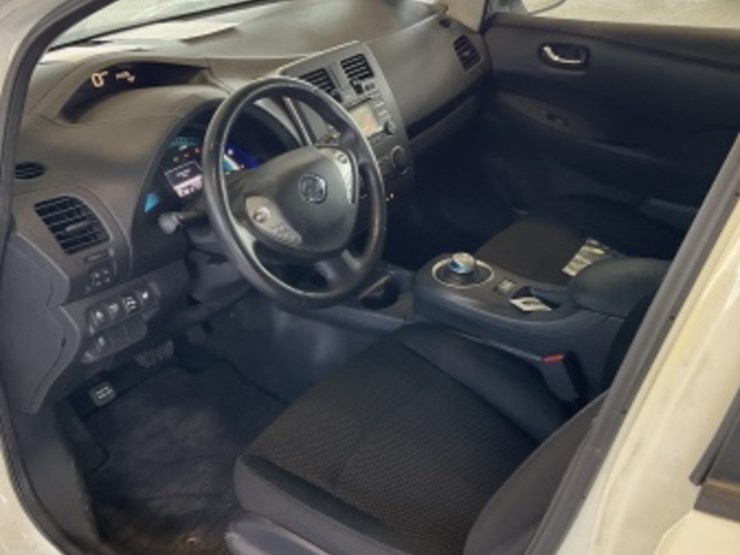 2015-nissan-lead-hatchback-image-22