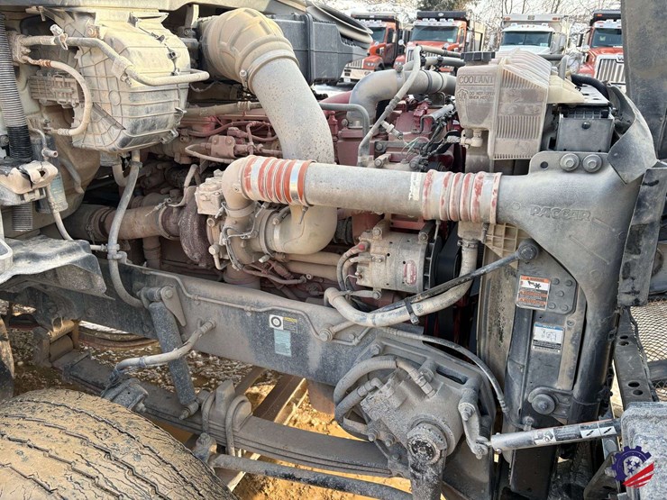 2019-kenworth-t880-image-46