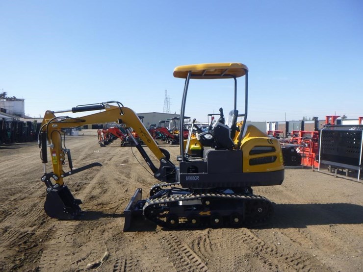 2025-agt-mx50r-hydraulic-excavator-image-5