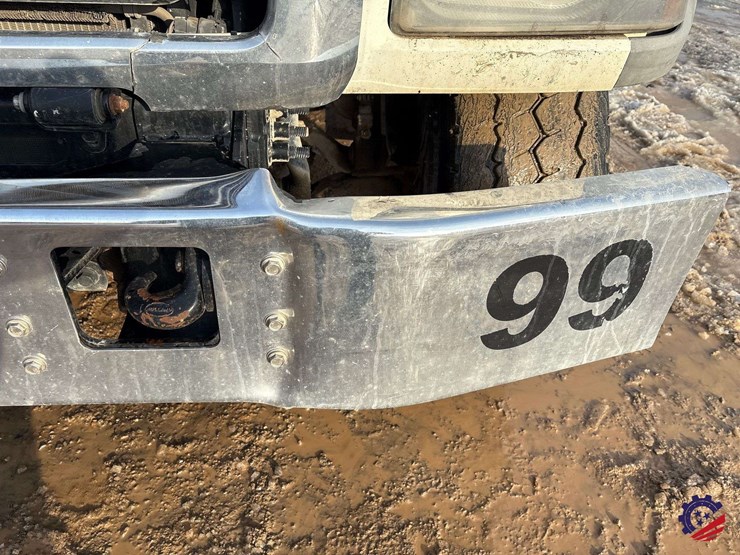 2017-mack-granite-gu713-image-29