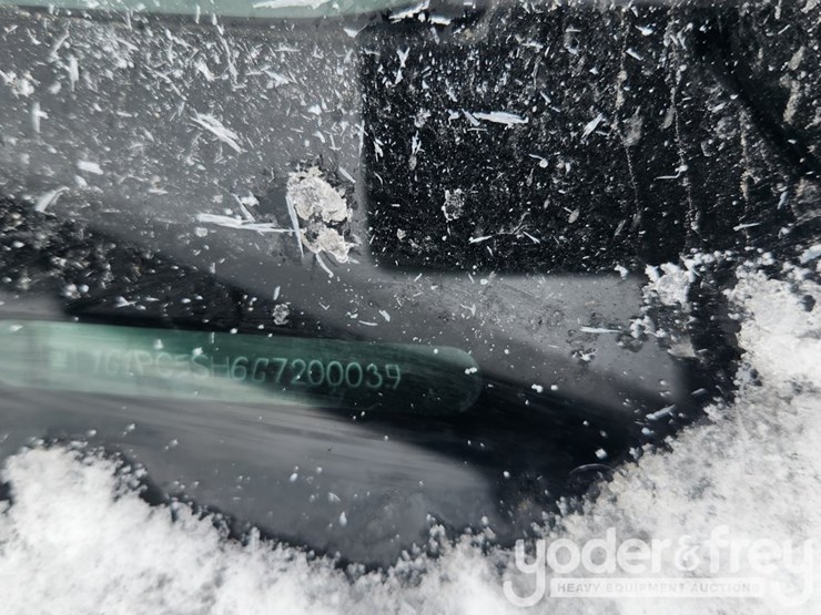 2016-chevrolet-cruze-image-44