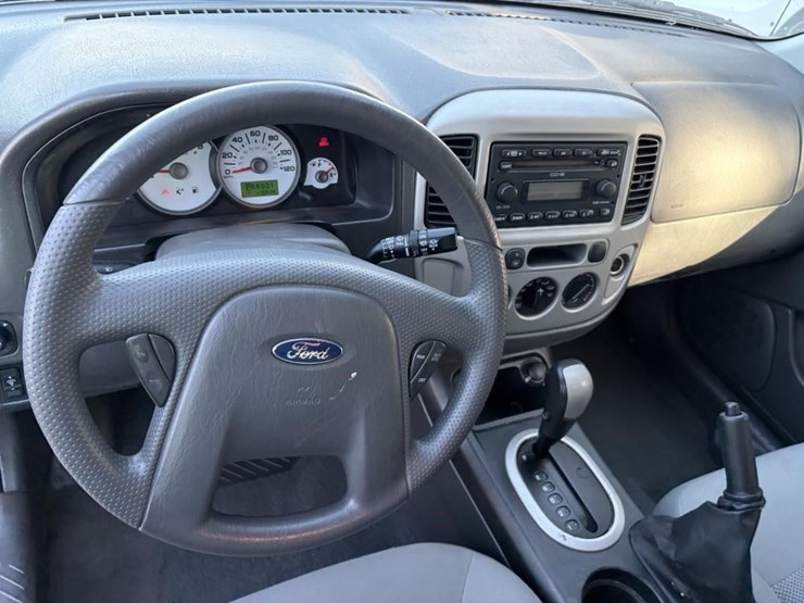 2006-ford-escape-xlt-image-11