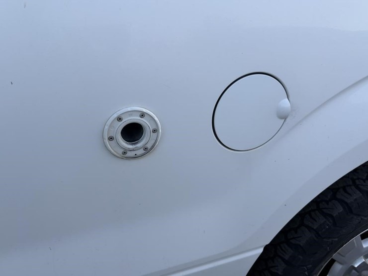 2010-ford-f150-image-30