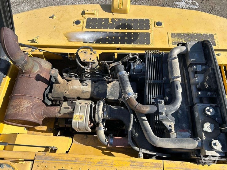 2011-komatsu-pc200-lc-8-image-12