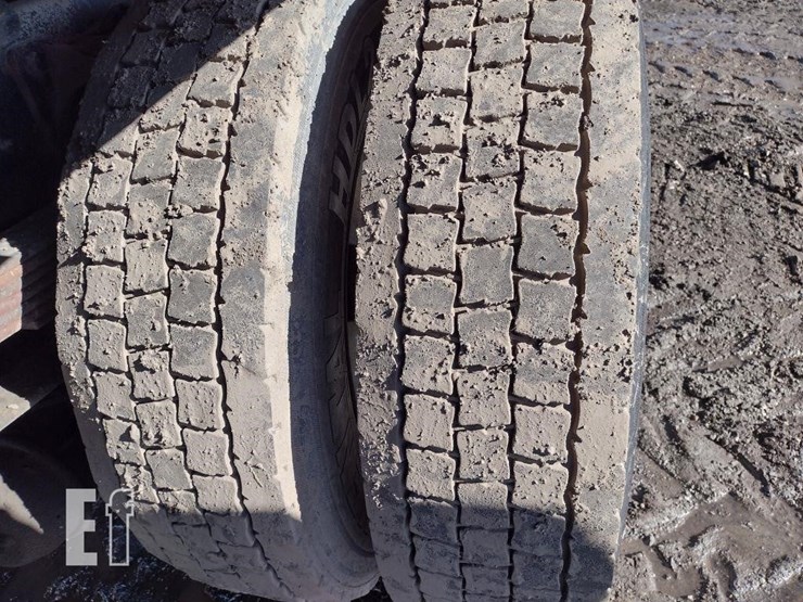 15-ford-f750-dump-truck^title^-image-29