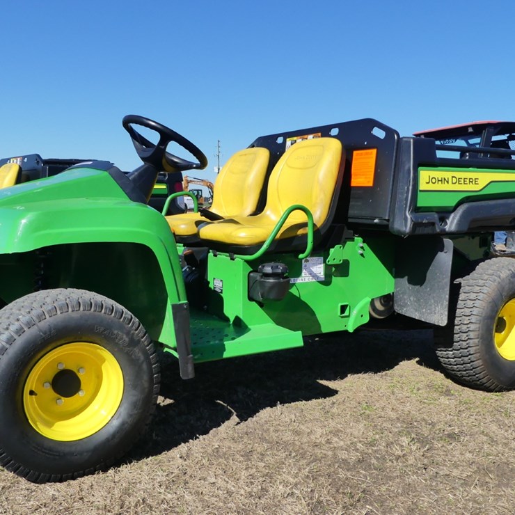 2024 JOHN DEERE GATOR