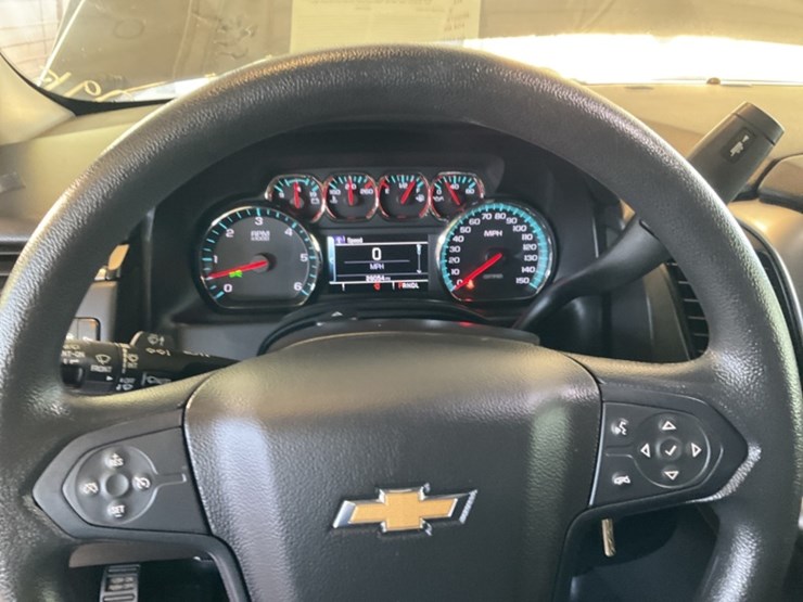 2020-chevrolet-tahoe-image-16