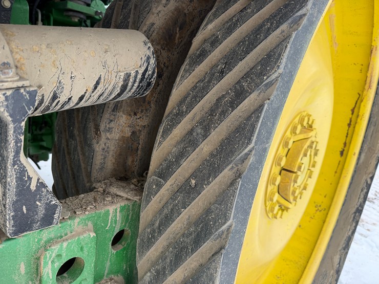 2015-john-deere-8370rt-image-62