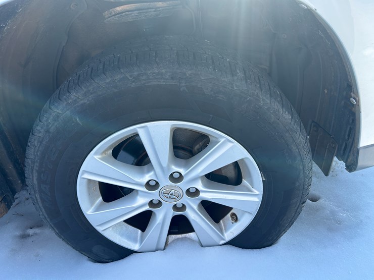 2011-toyota-highlander-image-7