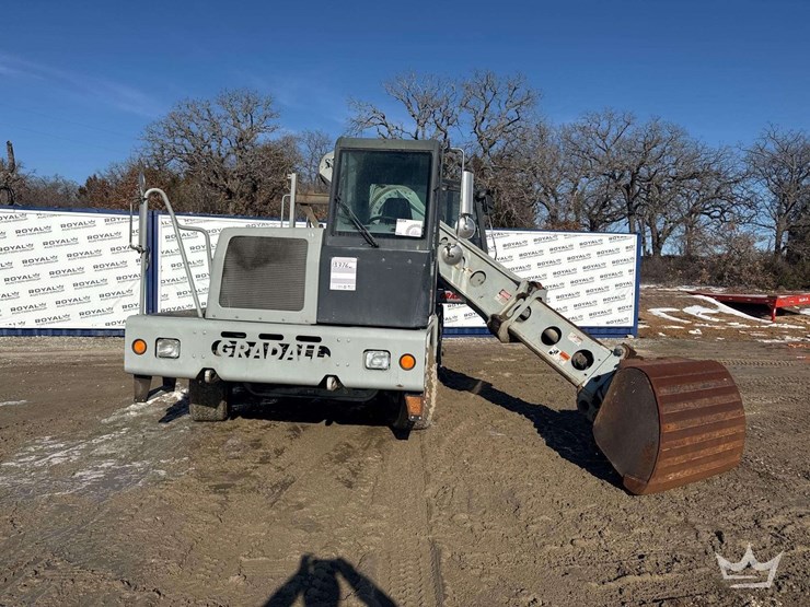 2004-gradall-xl3100-image-3