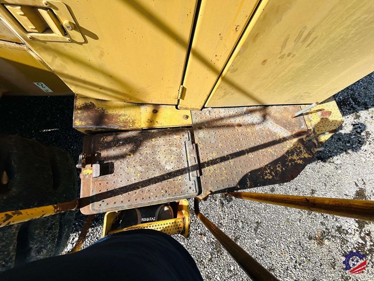 1996-caterpillar-988f-image-65