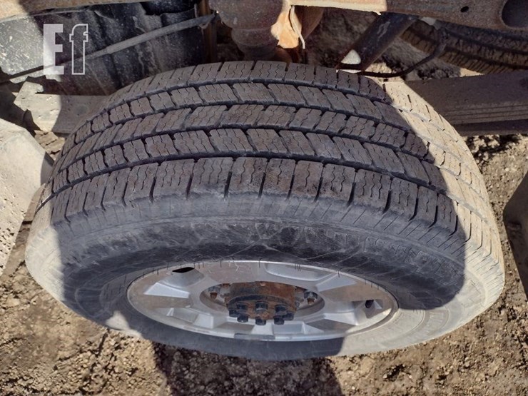 16-gmc-2500-truck^title^-image-22