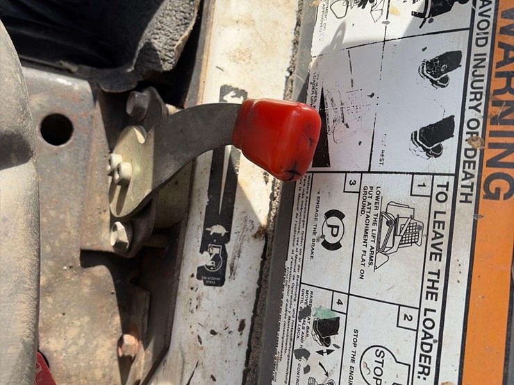 bobcat-skidsteer-image-14