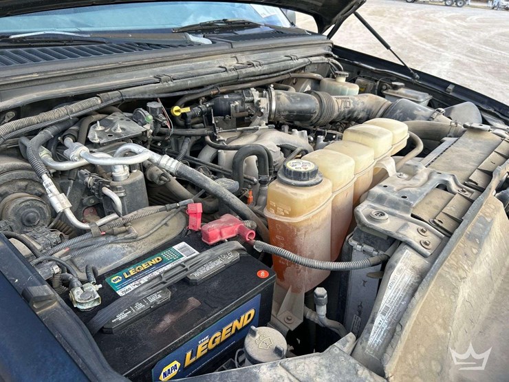 2005-ford-excursion-image-9