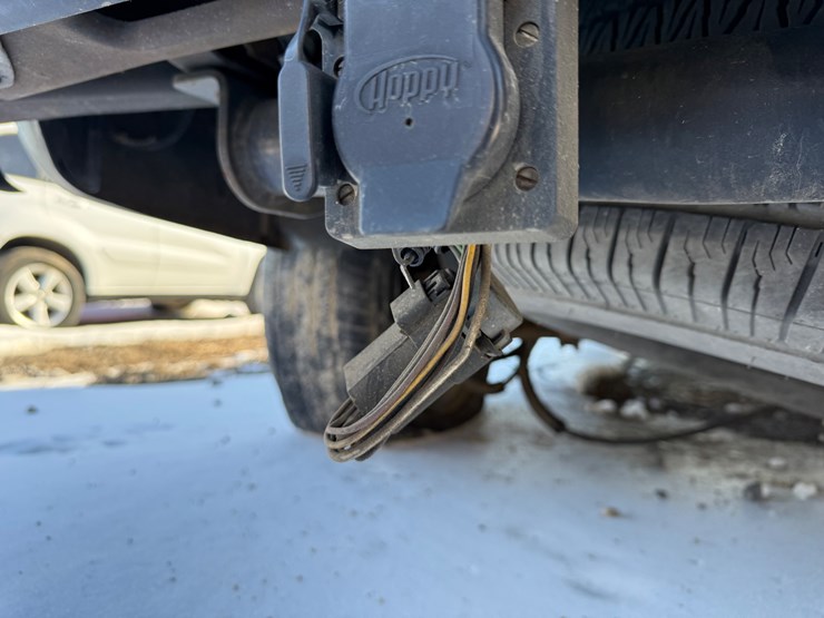 2004-chevrolet-tahoe-image-10