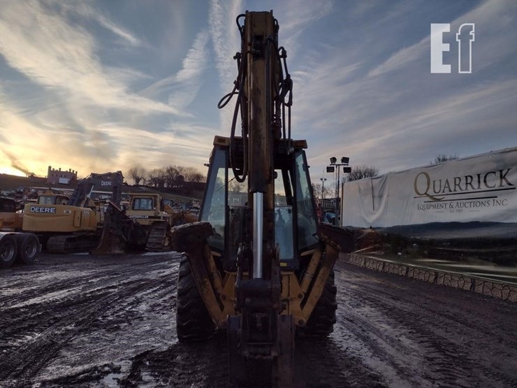 2005-caterpillar-420d-image-4