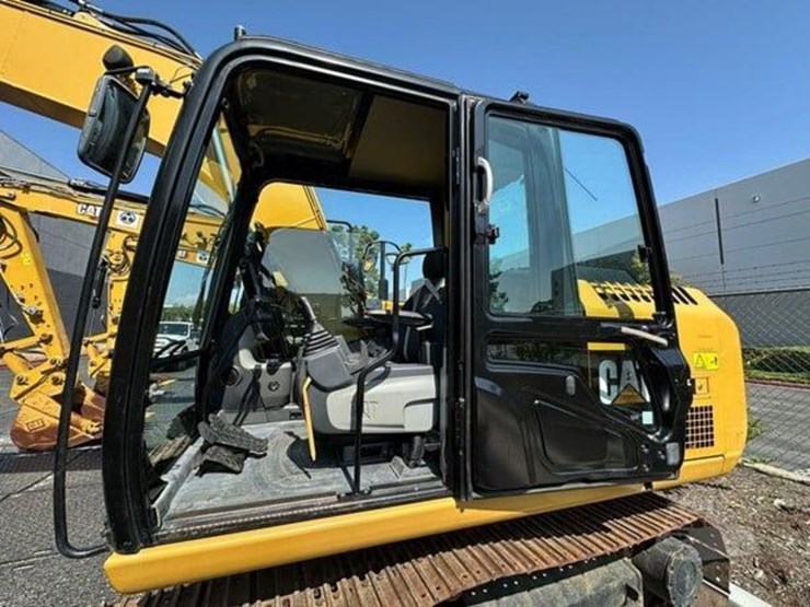 2019-caterpillar-312fgc-image-8