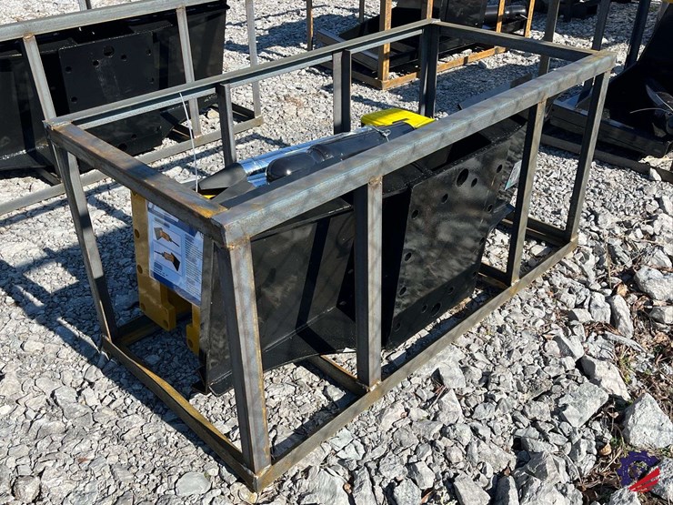 2026-agt-sshh680-skid-steer-breaker-attachment-image-6