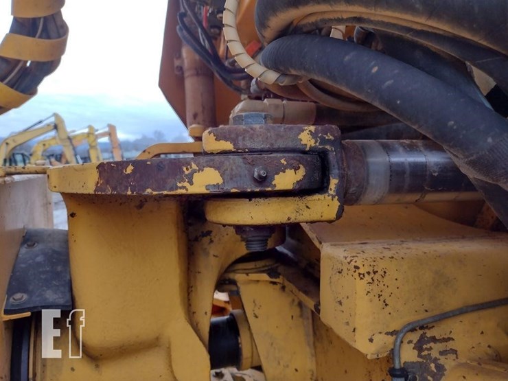 2001-volvo-a25c-image-41