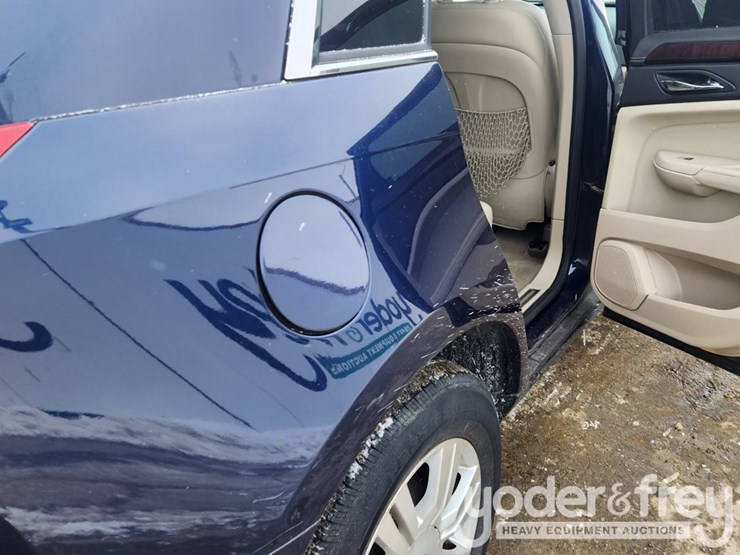 2011-cadillac-srx-image-28