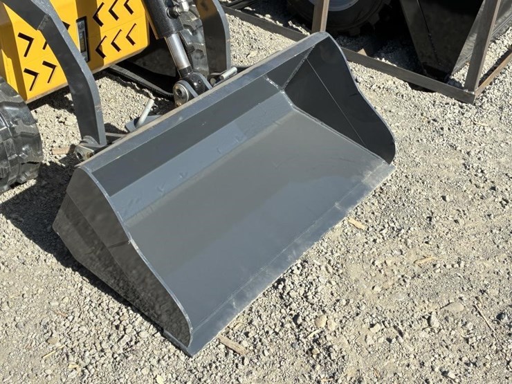 2025-sdlanch-sdll60-skid-steer-loader-image-6