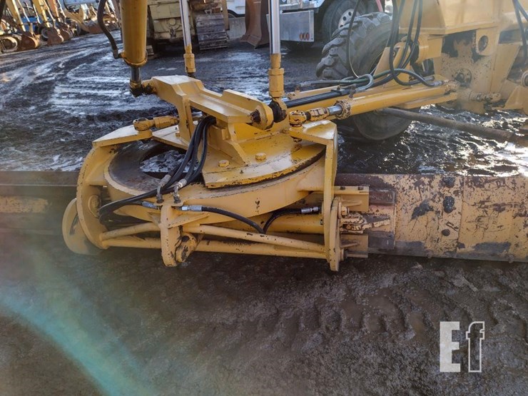 2004-volvo-g86-image-26