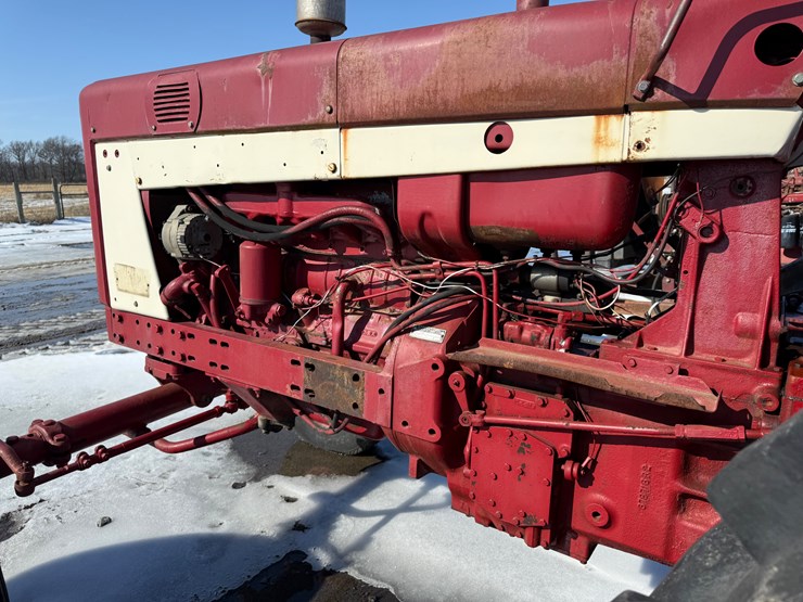 1965-international-706-image-21