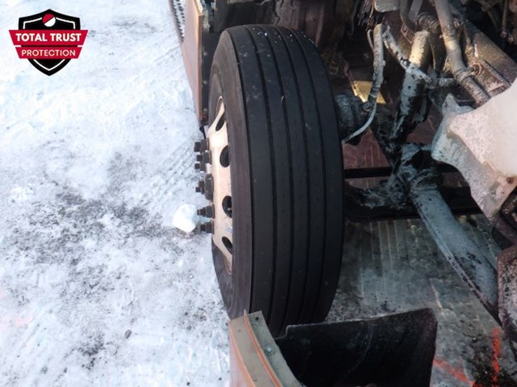 2024-kenworth-t680-image-26