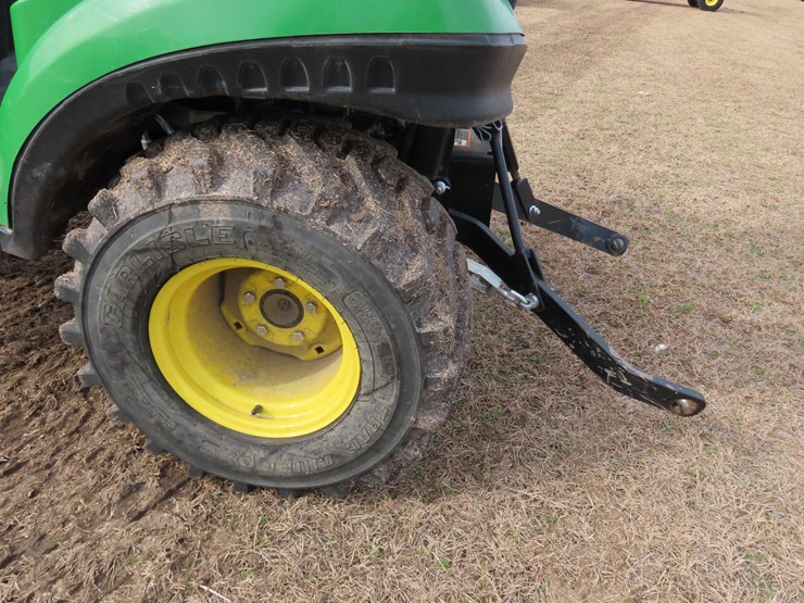 john-deere-1023e-image-11