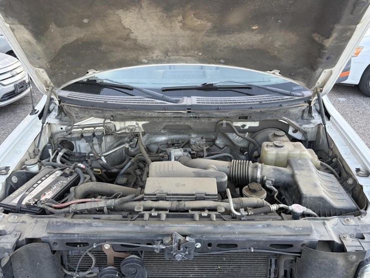 2010-ford-f150-image-19