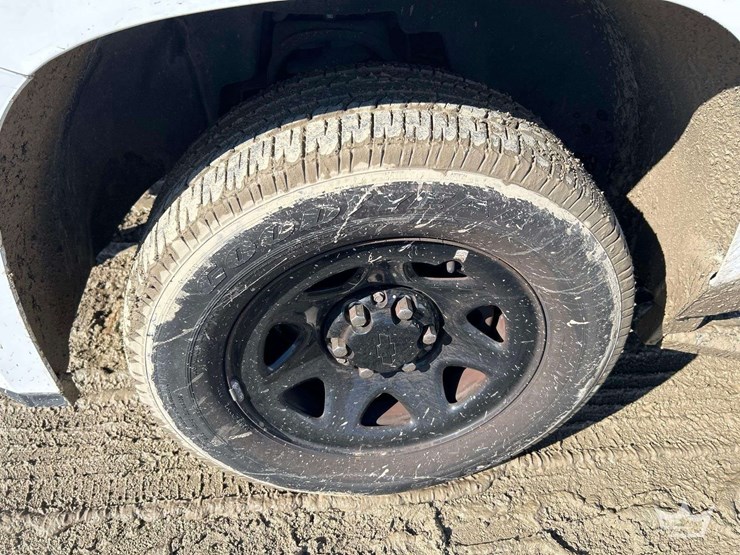 2020-chevrolet-tahoe-image-23