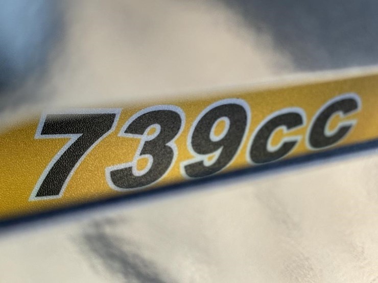 2026-agt-lrt23-skid-steer-loader-image-9