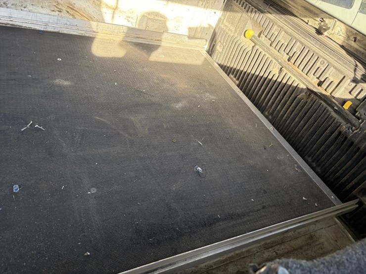 2011-ford-f150-image-28