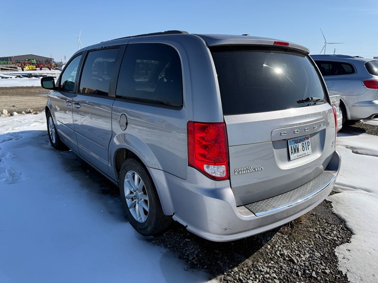 2014-dodge-grand-caravan-image-32