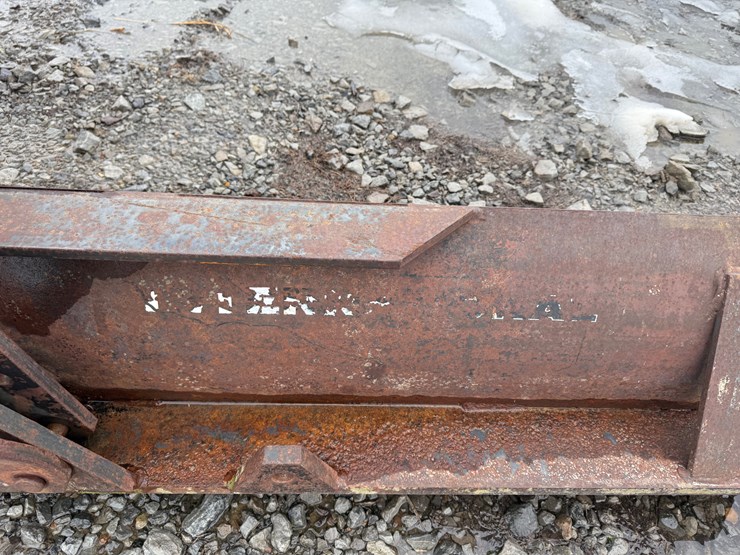 international-10-image-5