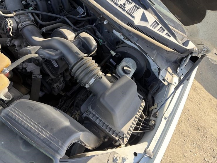 2015-ford-f150-image-18