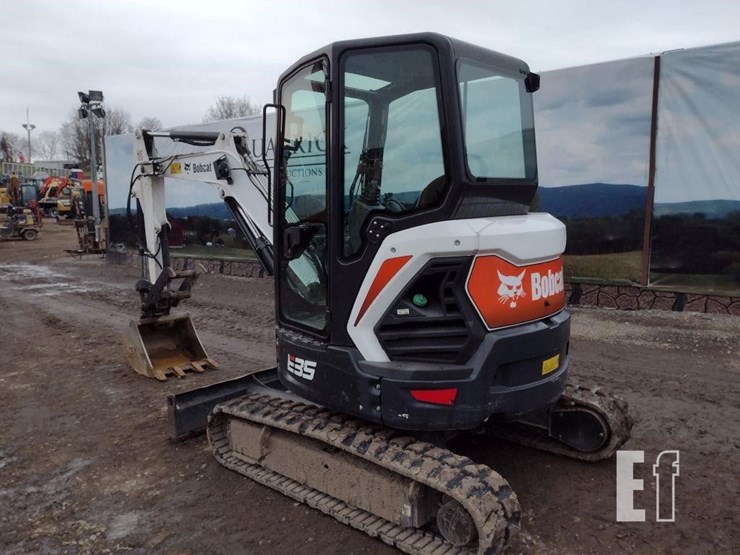 2021-bobcat-e35i-image-51