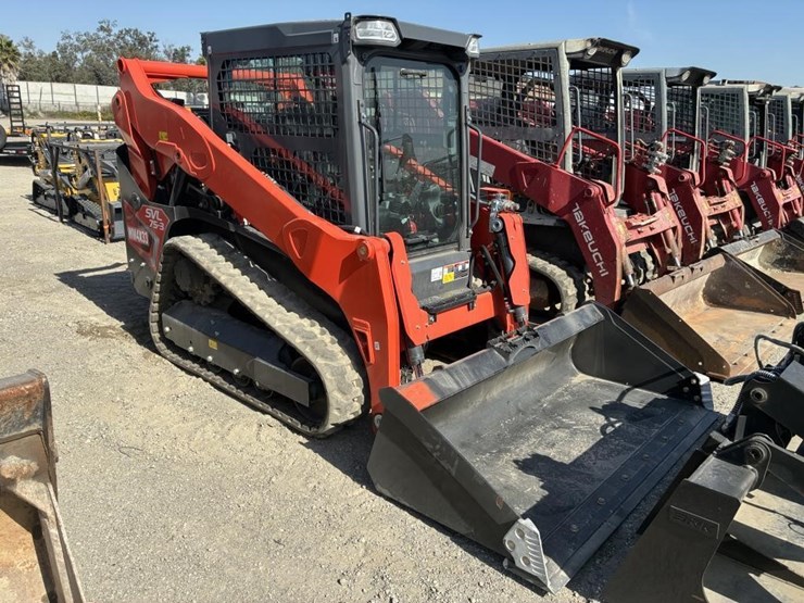 2024-kubota-svl75-3-image-2