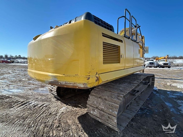 2013-komatsu-pc360-image-3