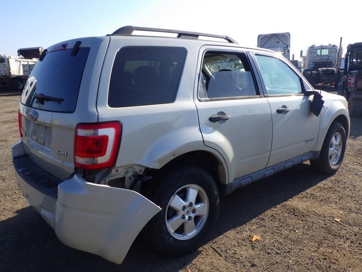 2008-ford-escape-image-3