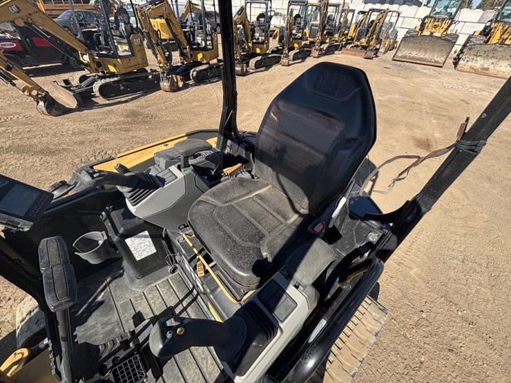 2022-caterpillar-303.5-image-29