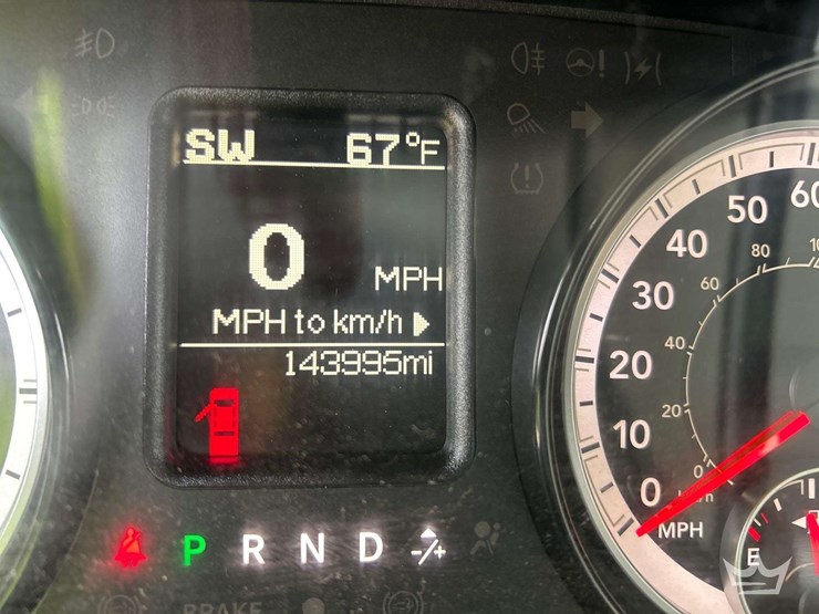 2017-dodge-3500-image-7