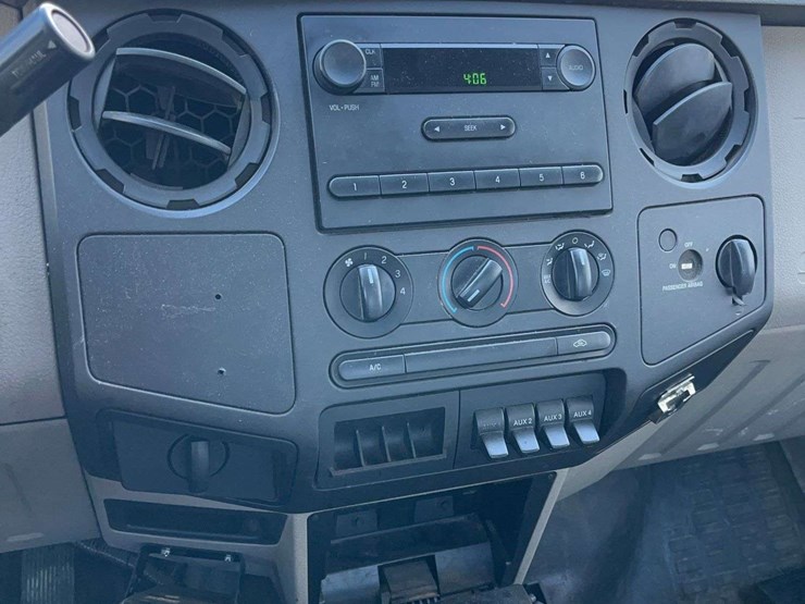 2009-ford-f550-image-7