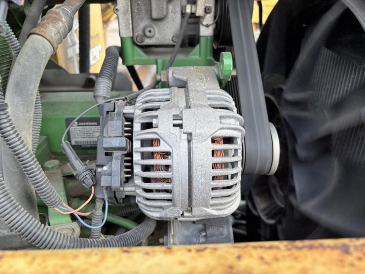 2003-john-deere-7220-image-50