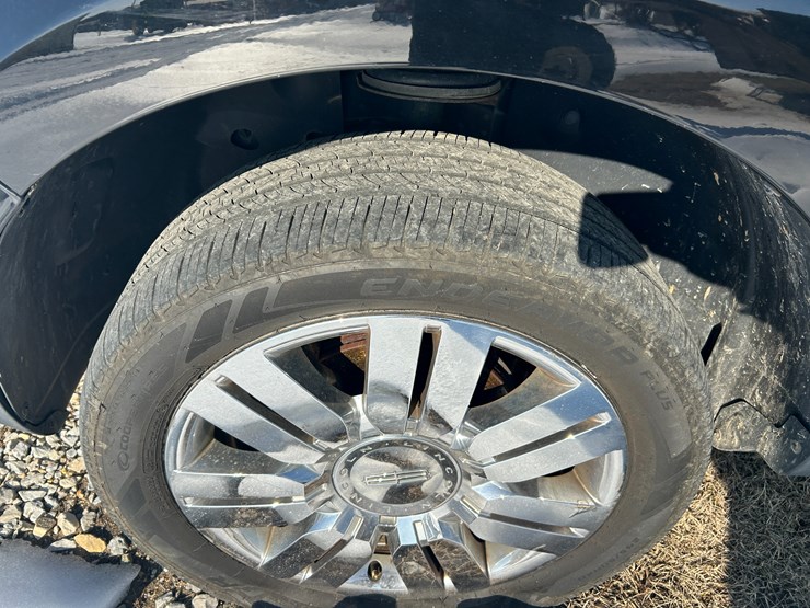 2009-lincoln-mkx-image-5